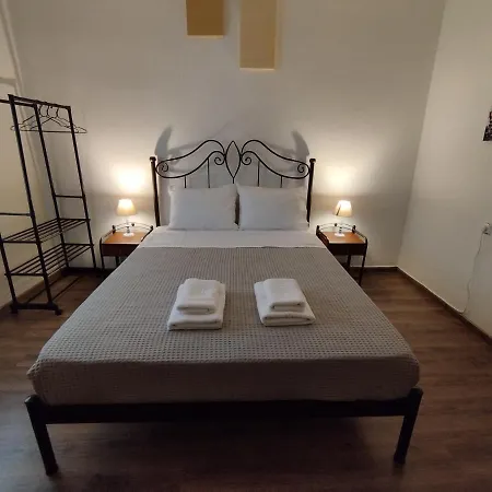 L. Byron Apartment *