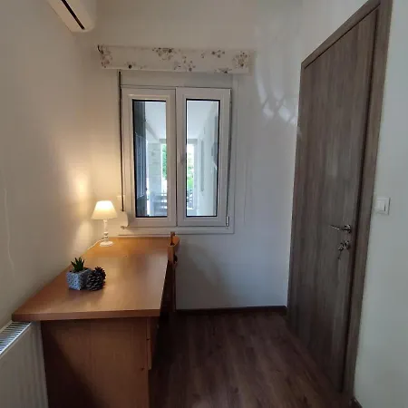 L. Byron Apartment Volos