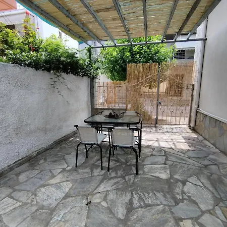 L. Byron Apartment Volos